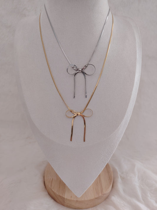 Collier Noeud d' Elégance