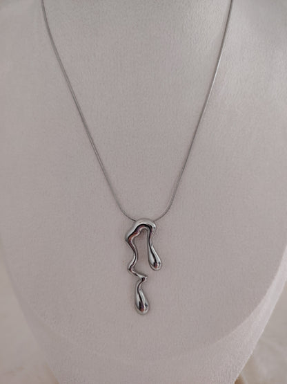 Collier Goutte Sauvage
