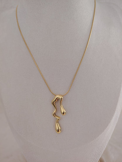 Collier Goutte Sauvage