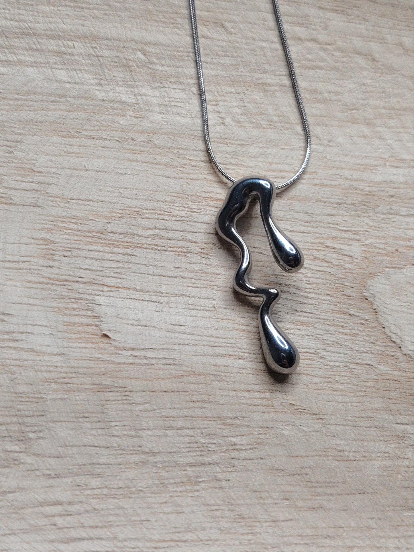 Collier Goutte Sauvage