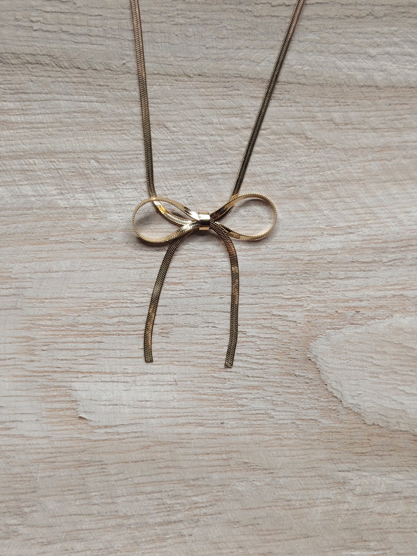 Collier Noeud d' Elégance